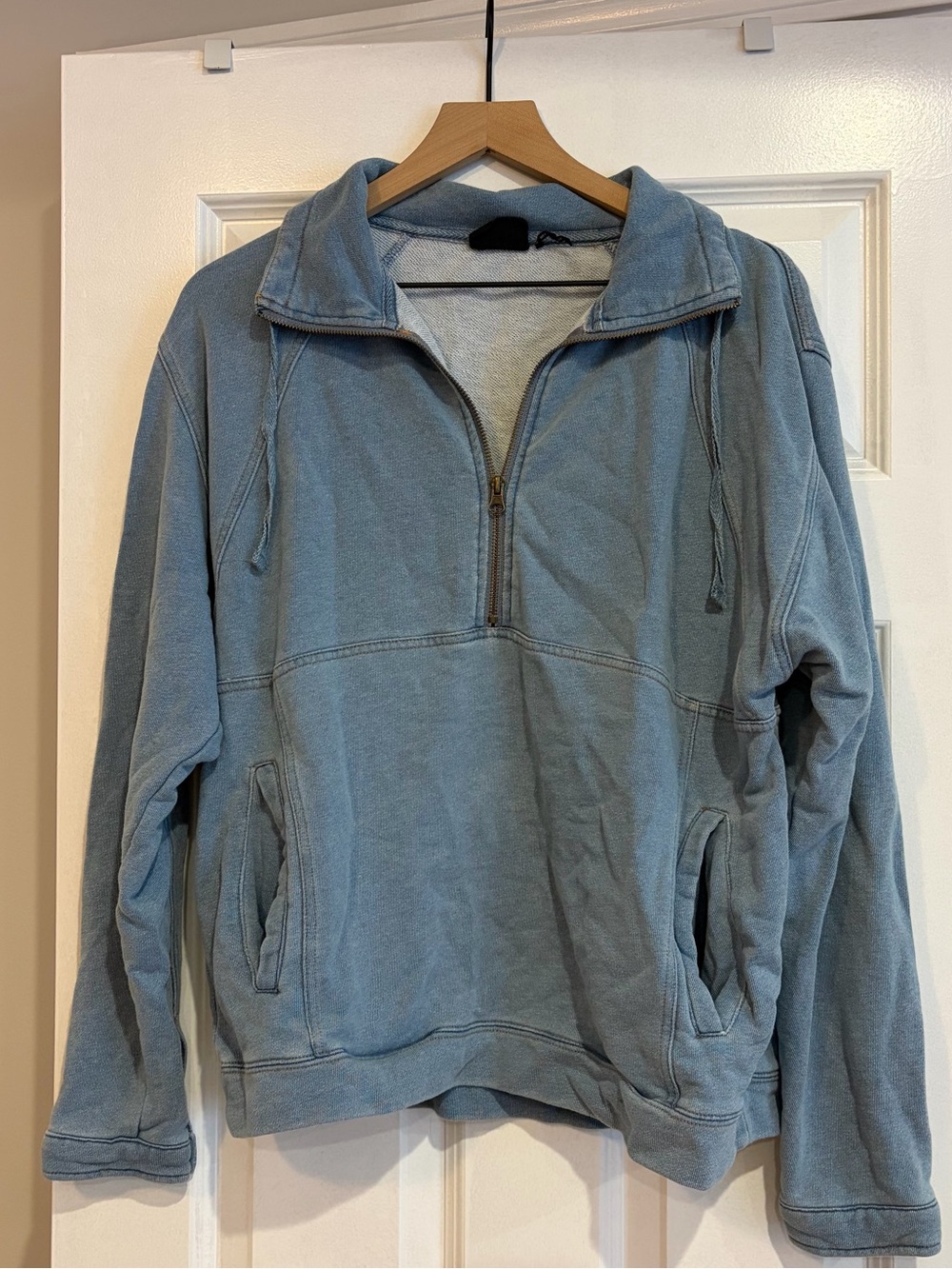 urban outfitters sweatshirt